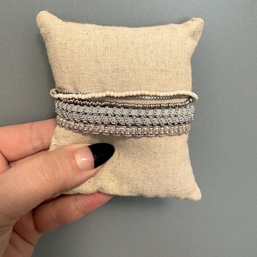 Stella & Dot- LOLA Wrap Bracelet